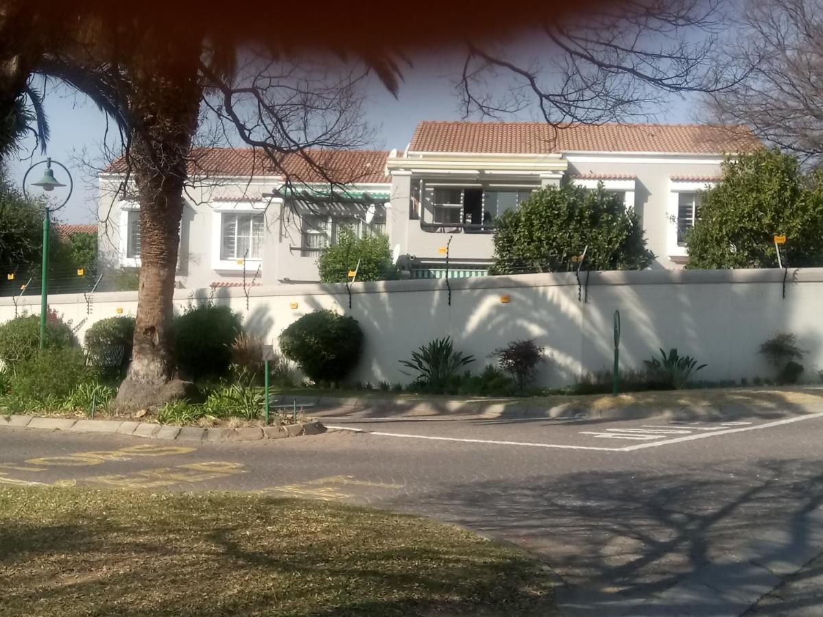 Benvenuto Hotel & Conference Centre Johannesburg Zewnętrze zdjęcie